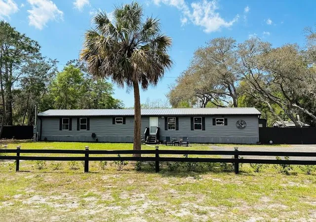 Photo 2 of Manufactured home for sale at 7161 Schering St, Weeki Wachee, FL 34613 | MLS# W7884339 | Listing updated on 2026-05-14