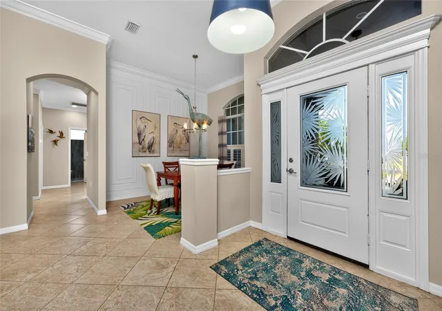 5th image of 872 Clear Lake Dr, Englewood, FL 34223 | MLS# D6146809