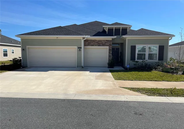 Photo 1 of Single family home for sale at 9191 Sw 57th Terrace, Ocala, FL 34476 | MLS# OM721719 | Listing updated on 2026-07-06