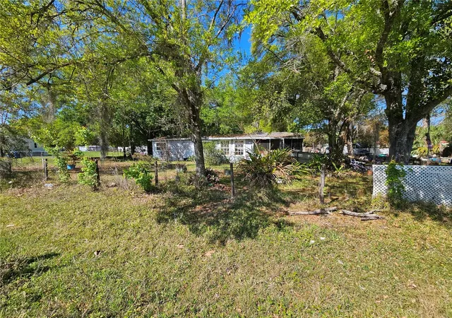Photo 3 of Manufactured home for sale at 6417 Saddletree Dr, Wesley Chapel, FL 33544 | MLS# TB8491718 | Listing updated on 2026-10-01