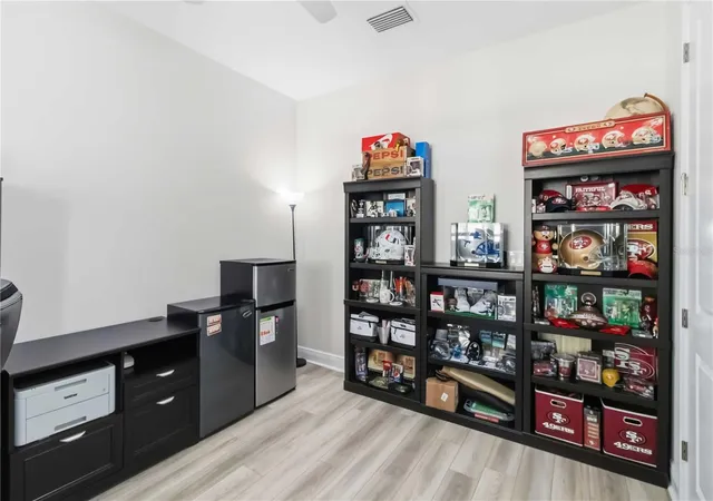 5th image of 14806 Summer Branch Dr, Lithia, FL 33547 | MLS# A4687961