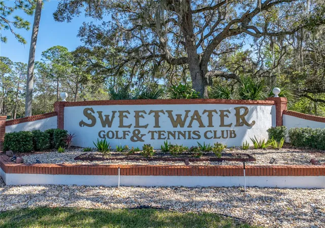 Photo 3 of Sale Pending at 102 Newcastle Blvd, Haines City, FL 33844 | MLS# L4960684 | Listing updated on 2026-09-04