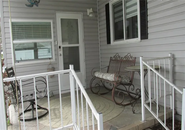 Photo 4 of Sale Pending at 102 Newcastle Blvd, Haines City, FL 33844 | MLS# L4960684 | Listing updated on 2026-09-04