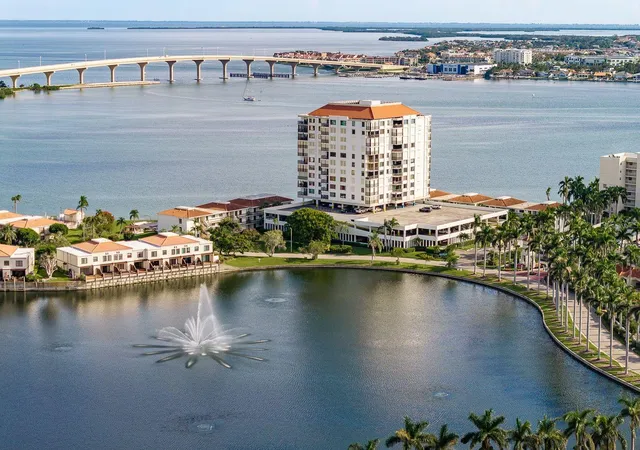 3rd image of 6287 Bahia Del Mar Cir #1202, Saint Petersburg, FL 33715 | MLS# TB8491764