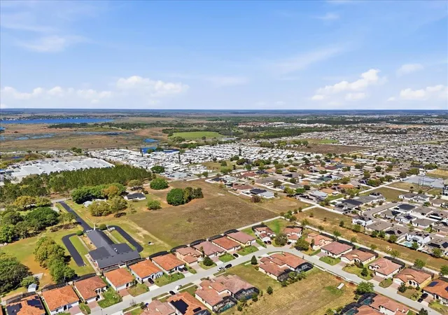 Photo 4 of Single family home for sale at 363 Villa Sorrento Cir, Haines City, FL 33844 | MLS# O6394616 | Listing updated on 2026-08-11