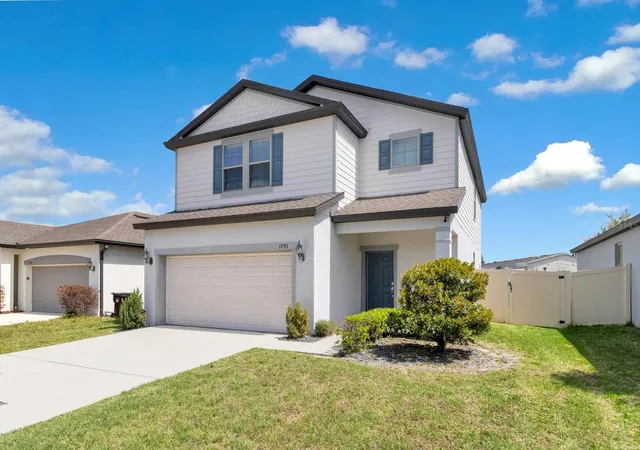 Photo 3 of Single family home for sale at 1793 Cayman Cvs Cir, Saint Cloud, FL 34772 | MLS# O6394619 | Listing updated on 2026-08-26