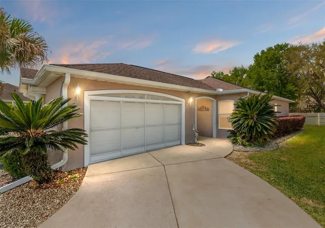 Homes for sale in Summerfield, FL | 14160 Se 85th Ave, Summerfield, FL 34491 | MLS# OM721734