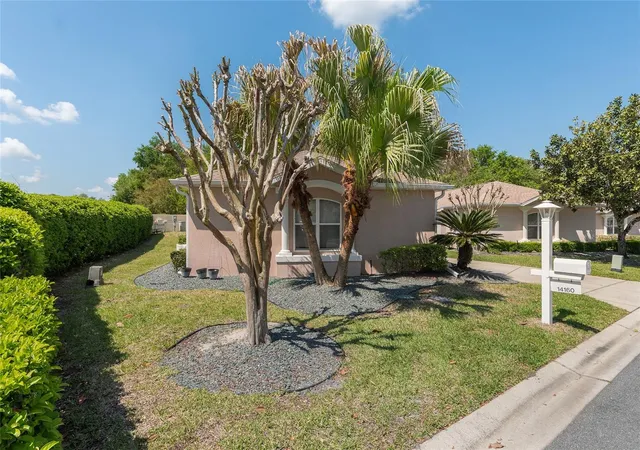 Homes for sale in Summerfield, FL | 14160 Se 85th Ave, Summerfield, FL 34491 | MLS# OM721734