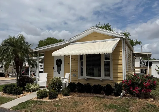 Homes for sale in Bradenton, FL | 6633 53rd Ave E #C-20, Bradenton, FL 34203 | MLS# A4687986