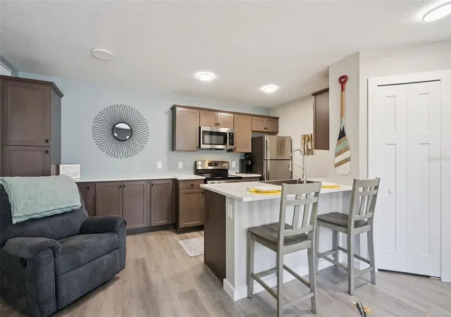 4th image of 2592 Grassy Pt Dr, LAKE MARY, FL 32746