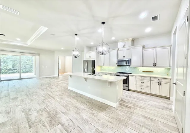 4th image of 11931 Sw 32Nd Ln, Gainesville, FL 32608 | MLS# GC538955