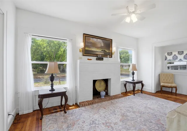 5th image of 18 E Orange St, Davenport, FL 33837 | MLS# O6394656