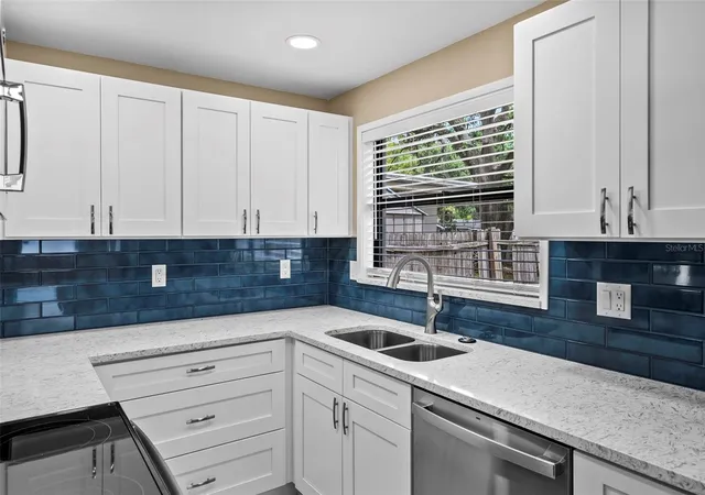 3rd image of 1193 & 1195 Bass Blvd, Dunedin, FL 34698 | MLS# TB8491866