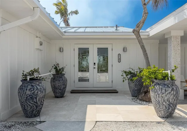 Photo 3 of Single family home for sale at 2740 N Beach Rd #B, Englewood, FL 34223 | MLS# A4688005 | Listing updated on 2026-04-15