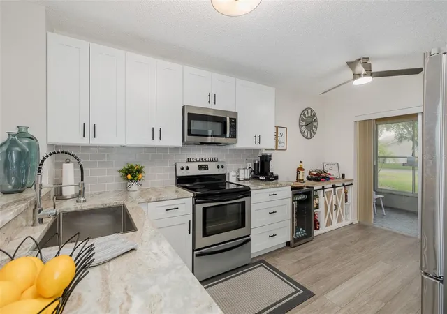 5th image of 7900 Hardwick Dr #815, New Port Richey, FL 34653 | MLS# W7884354