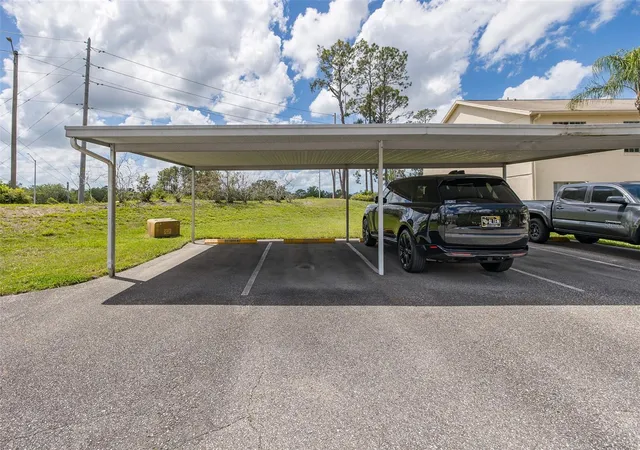 4th image of 7900 Hardwick Dr #815, New Port Richey, FL 34653 | MLS# W7884354