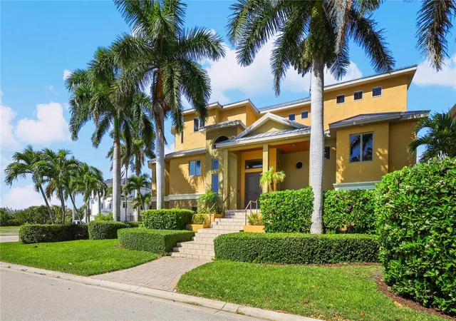 Homes for sale in Bradenton, FL | 7158 Hawks Harbor Cir, Bradenton, FL 34207 | MLS# A4688009
