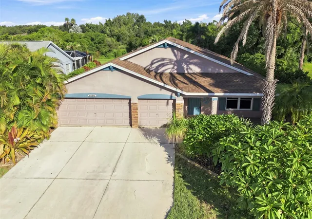 Photo 1 of Single family home for sale at 4061 Kingsfield Dr, Parrish, FL 34219 | MLS# TB8491882 | Listing updated on 2026-09-04