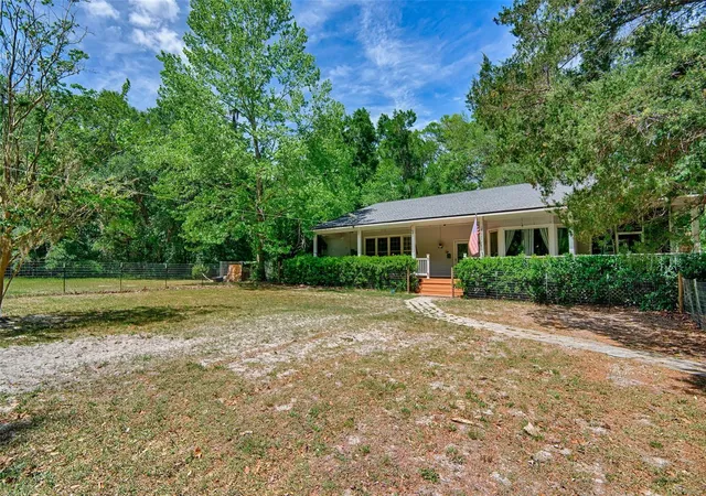 Homes for sale in Archer, FL | 15522 Sw 75th St, Archer, FL 32618 | MLS# GC538958