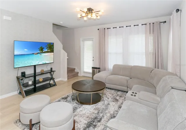 Photo 4 of Townhouse for sale at 3798 King Hl Dr, Haines City, FL 33844 | MLS# S5146774 | Listing updated on 2026-04-22