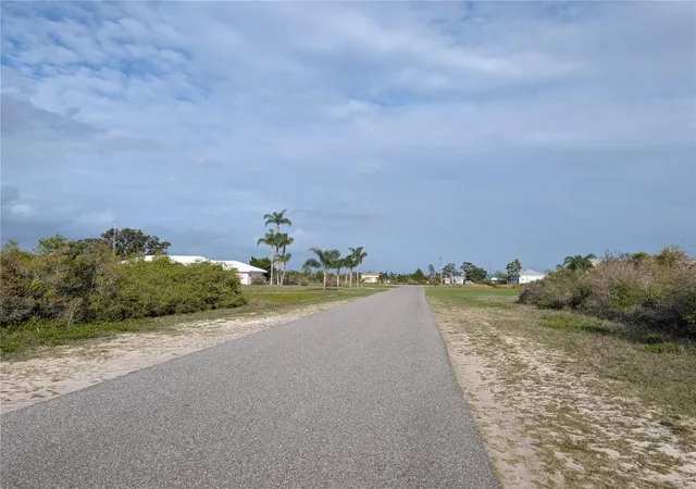 Photo 2 of Land at 12 Poinciana Dr, Indian Lake Estates, FL 33855 | MLS# P4938273 | | Sold on 2026-05-15
