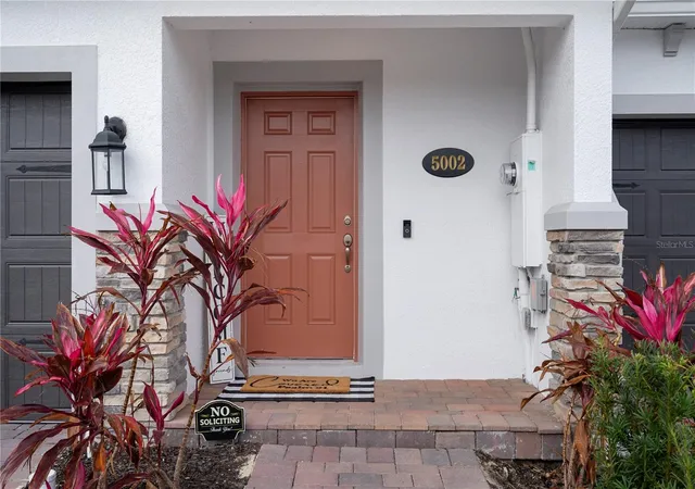 Photo 3 of Townhouse for sale at 5002 Rain Shadow Dr, Saint Cloud, FL 34772 | MLS# L4960694 | Listing updated on 2026-04-15