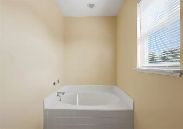 Photo 27 of Single family home for sale at 1142 Normandy Dr, Kissimmee, FL 34759 | MLS# O6394701 | Listing updated on 2026-08-21