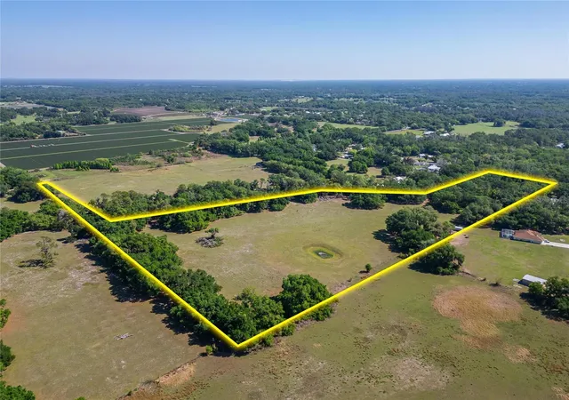 Photo 4 of Land for sale at Carlton Rd, Plant City, FL 33565 | MLS# TB8491913 | Listing updated on 2026-09-30