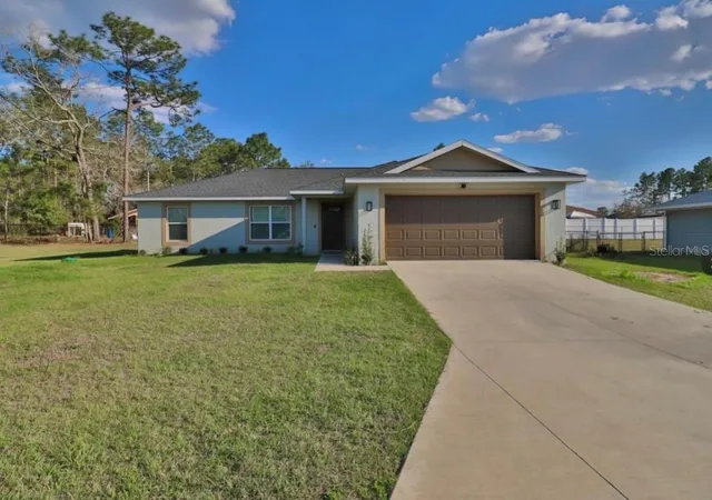 1st image of 14 Hemlock Loop Ct, Ocala, FL 34472 | MLS# OM721768
