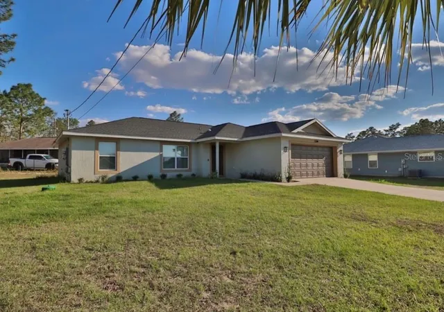 3rd image of 14 Hemlock Loop Ct, Ocala, FL 34472 | MLS# OM721768