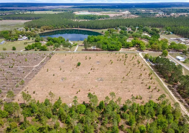 Homes for sale in Weirsdale, FL | Se 170Th Ave, Weirsdale, FL 32195 | MLS# G5110297