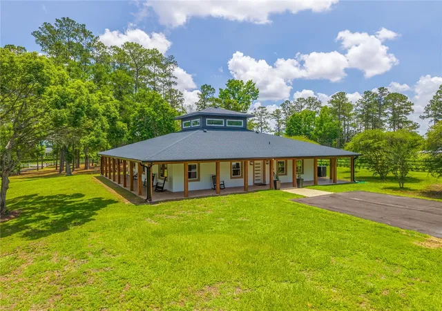 Single family home for sale at 6450 NW Highway 225, OCALA, FL 34482 | MLS# OM721778