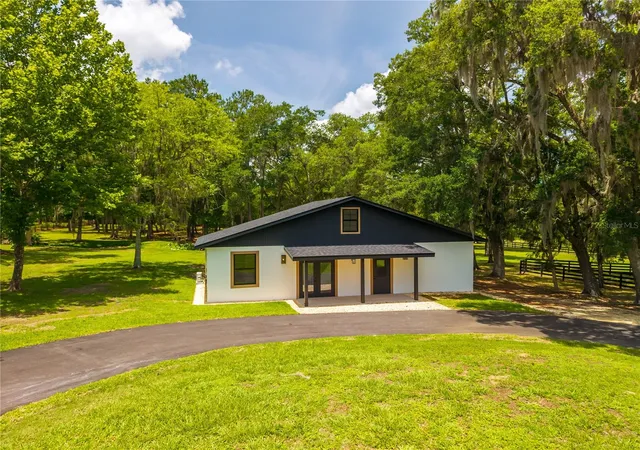 Photo 3 of Single family home for sale at 6450 NW Highway 225, Ocala, FL 34482 | MLS# OM721778 | Listing updated on 2026-10-23