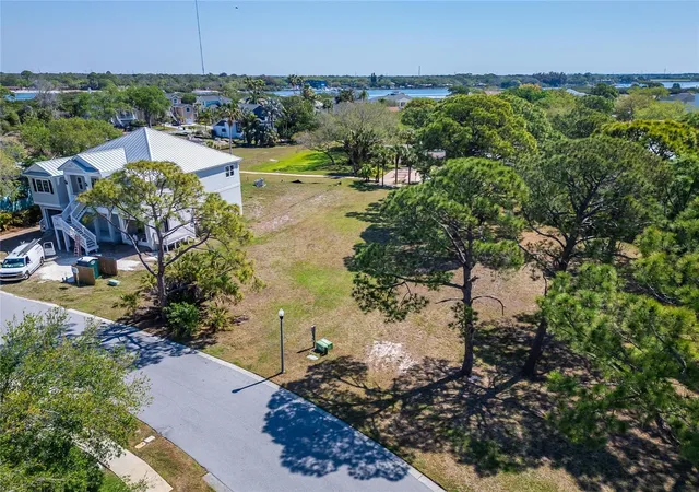 5th image of Harbour Watch Dr, Tarpon Springs, FL 34689 | MLS# TB8491973