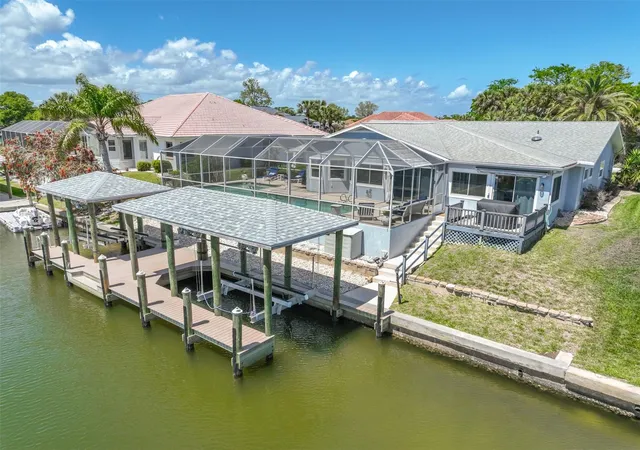 5th image of 9 Collingville Ct, Palm Coast, FL 32137 | MLS# FC317322