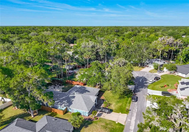 4th image of 27 Black Hawk Pl, Palm Coast, FL 32137 | MLS# O6394761
