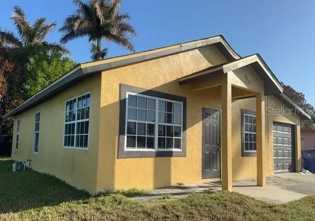 1st image of 943 Della Tobias Ave, Clewiston, FL 33440 | MLS# TB8491999