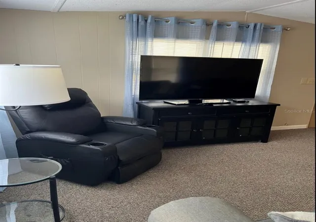 Photo 3 of Manufactured home for sale at 38961 Stapley Cir, Zephyrhills, FL 33540 | MLS# TB8492010 | Listing updated on 2026-08-25