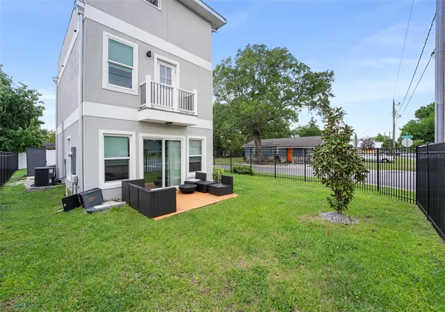 Homes for sale in Sanford, FL | 2951 Kings Rd, Sanford, FL 32771 | MLS# O6394838