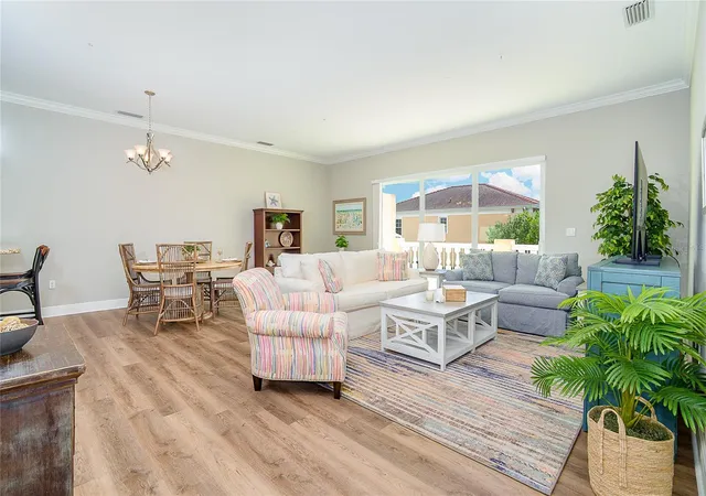3rd image of 641 Guild Dr, Venice, FL 34285 | MLS# D6146821