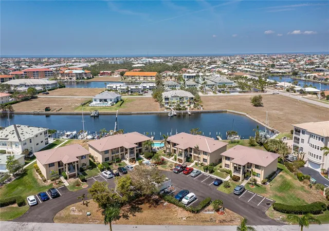 2nd image of 3221 White Ibis Ct #D2, Punta Gorda, FL 33950 | MLS# C7524123