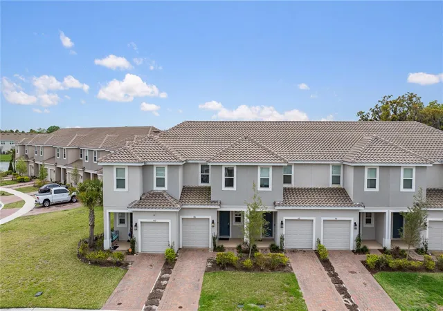 Photo 1 of Townhouse for sale at 1406 Anchor Bnd Way, Kissimmee, FL 34746 | MLS# O6394862 | Listing updated on 2026-10-27