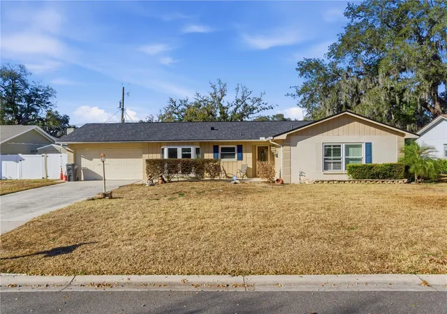 Photo 1 of Single family home for sale at 308 Ellen Way, Brandon, FL 33510 | MLS# TB8492126 | Listing updated on 2026-10-17