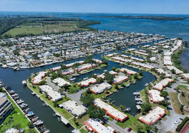 Homes for sale in Bradenton, FL | 9538 Azure Cvs, Bradenton, FL 34210 | MLS# A4688125