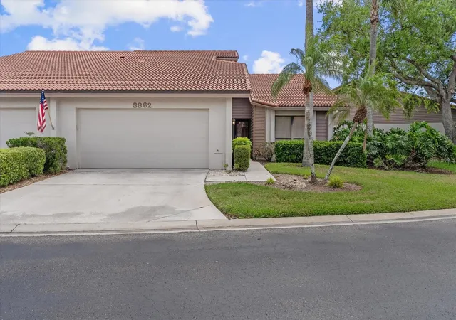 Photo 3 of Condo for sale at 3862 Wilshire Cir W #107, Sarasota, FL 34238 | MLS# A4688140 | Listing updated on 2026-08-28