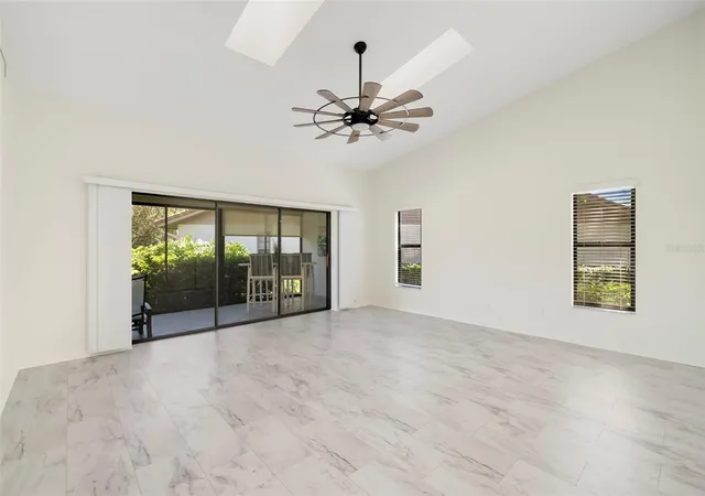 Photo 4 of Condo for sale at 3862 Wilshire Cir W #107, Sarasota, FL 34238 | MLS# A4688140 | Listing updated on 2026-08-28