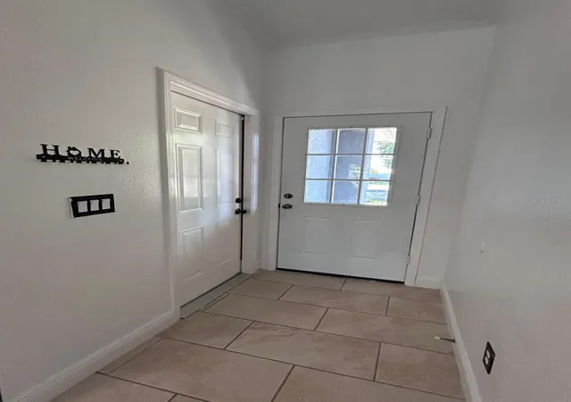 Photo 4 of Single family home for sale at 5103 E 18th Avenue, Tampa, FL 33619 | MLS# TB8492215 | Listing updated on 2026-10-26