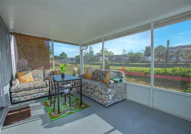 Homes for sale in Orlando, FL | 659 Caladesi Trl, Orlando, FL 32807 | MLS# O6394943
