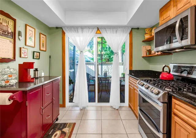 Photo 2 of Condo for sale at 702 Glasgow Ct, Winter Springs, FL 32708 | MLS# O6394959 | Listing updated on 2026-10-01