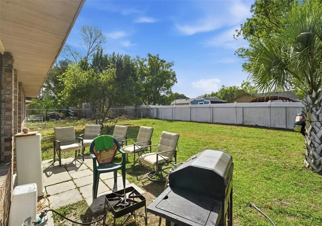 Photo 4 of Single family home for sale at 783 S Atmore Cir, Deltona, FL 32725 | MLS# V4948227 | Listing updated on 2026-10-06